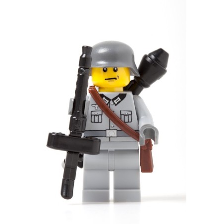 Wehrmacht Soldaat met MG34 & Panzerfaust Wehrmacht Soldaat met MG34 & Panzerfaust