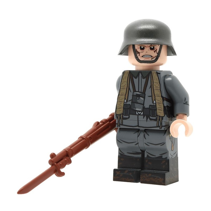 WW1 German Soldier (Assault order)