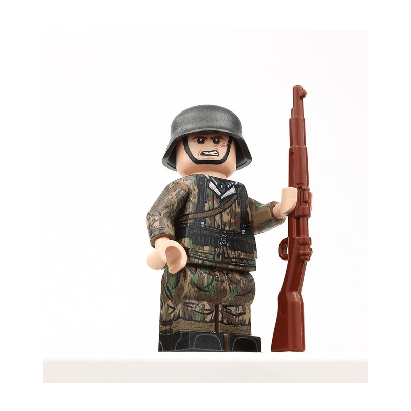 Battle Brick German Kar98 WW2 Soldier Custom Minifigure