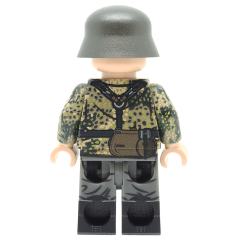 WW2 German NCO in Spring Dot 44 (MP40)