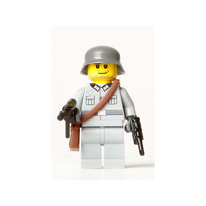 Wehrmacht Soldat mit MP40 